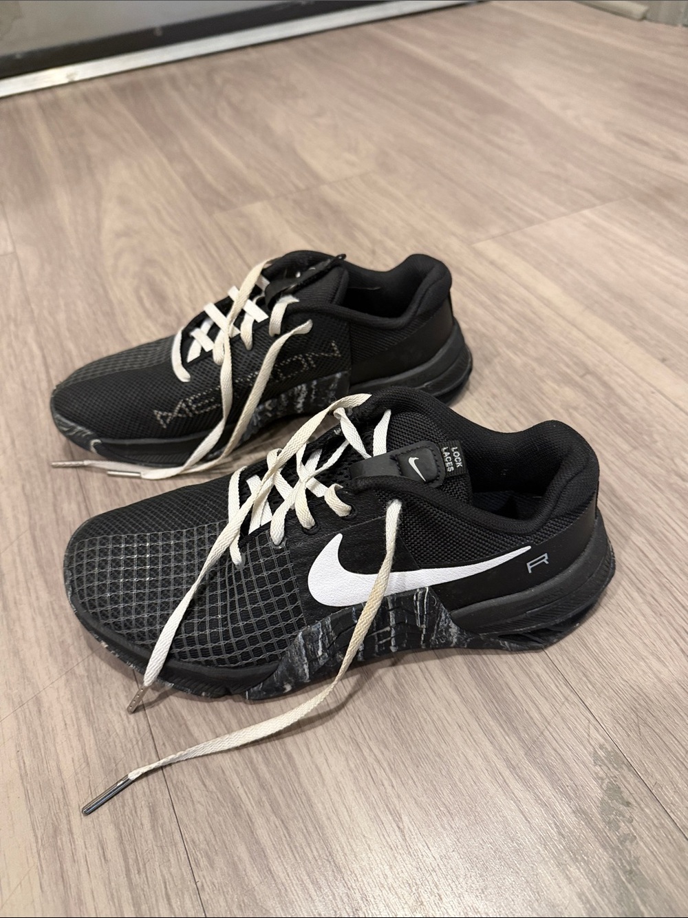Nike metcons Training Shoes with White Swoosh